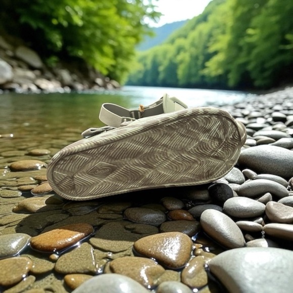 Chaco Women’s Chillos Clog. NWT Size 9. - Picture 13 of 16